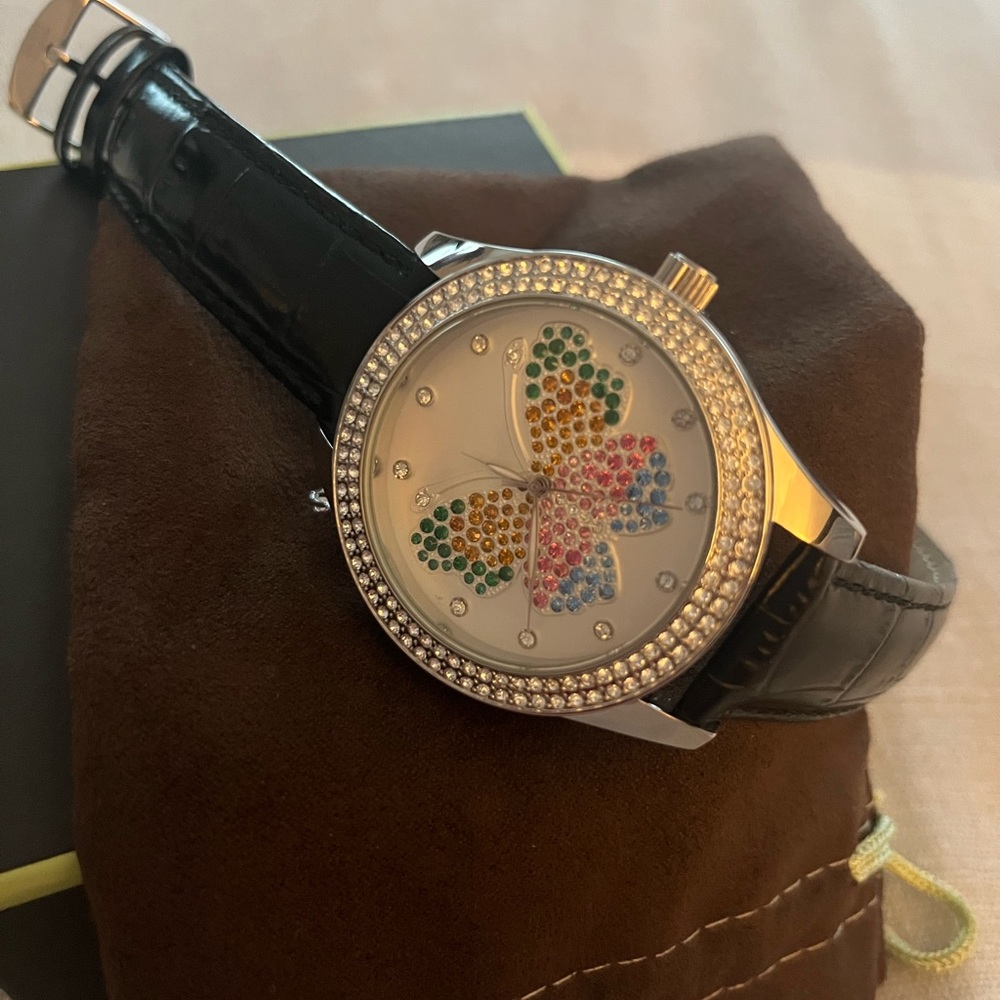 Ladies watch - Picture 1 of 2